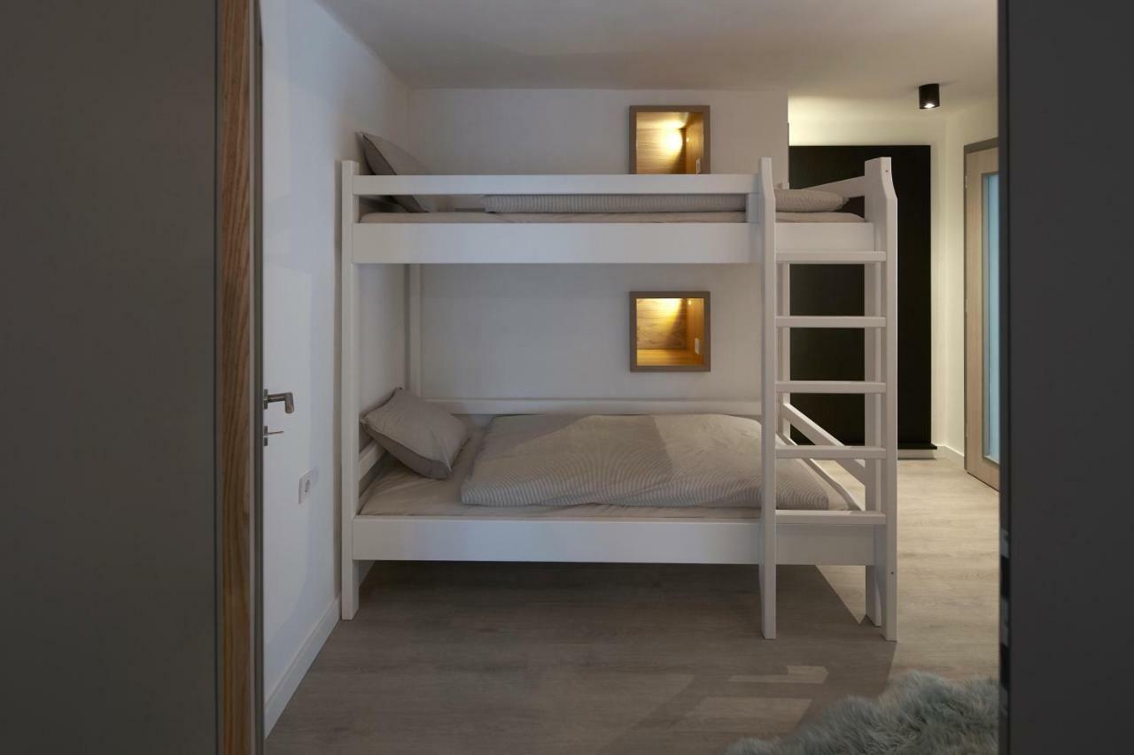 7Domb Apartman Komló Εξωτερικό φωτογραφία