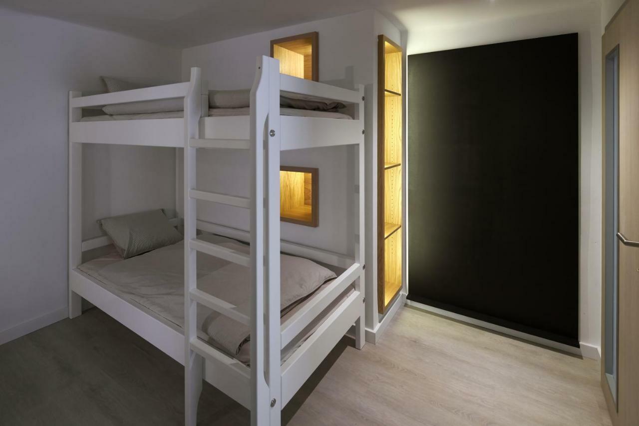 7Domb Apartman Komló Εξωτερικό φωτογραφία