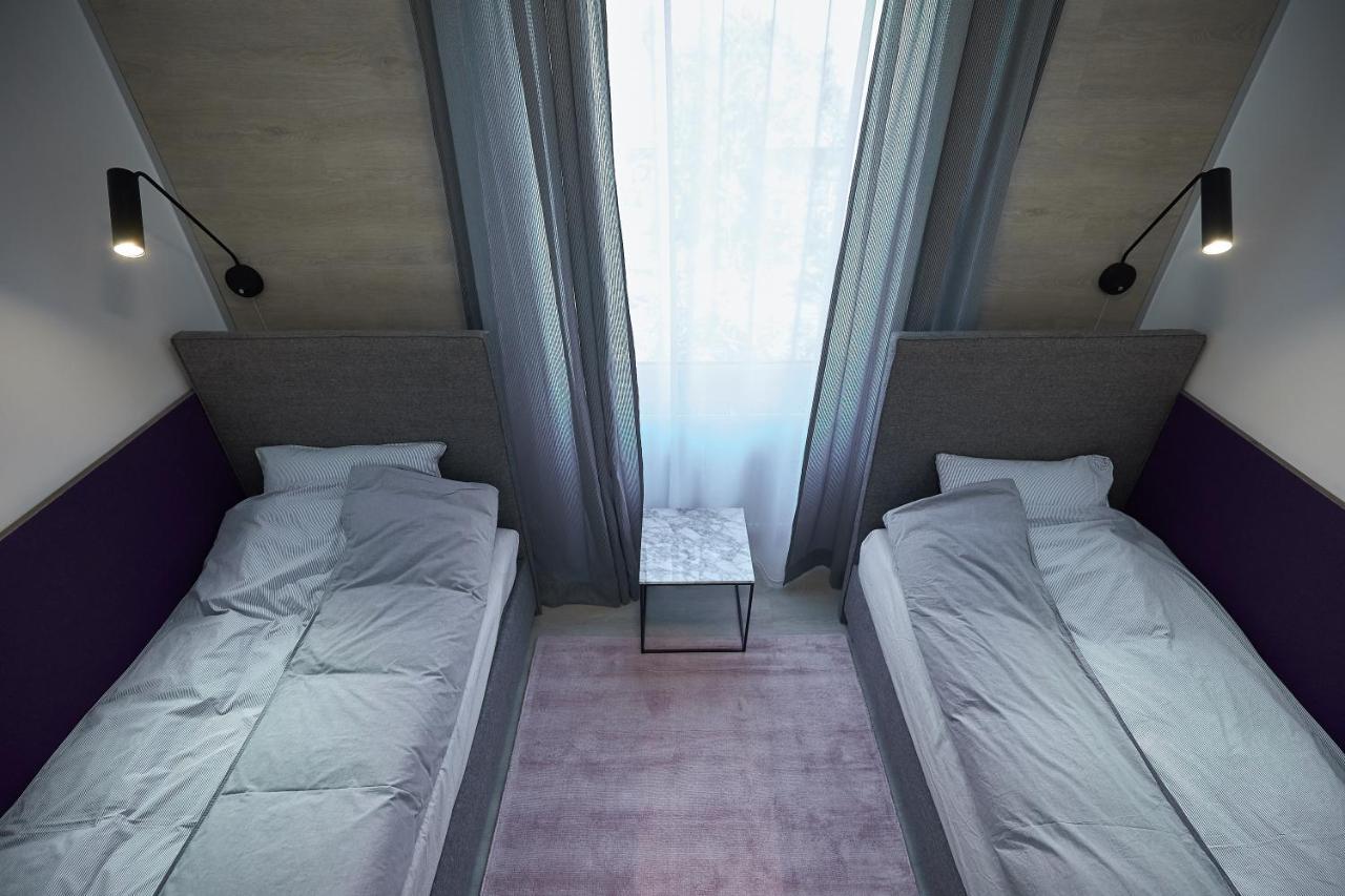 7Domb Apartman Komló Εξωτερικό φωτογραφία